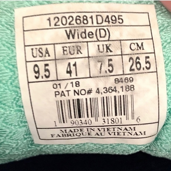 Brooks GTS 18 Women's Athletic Shoes ~ 9.5 (D) - Picture 5 of 5